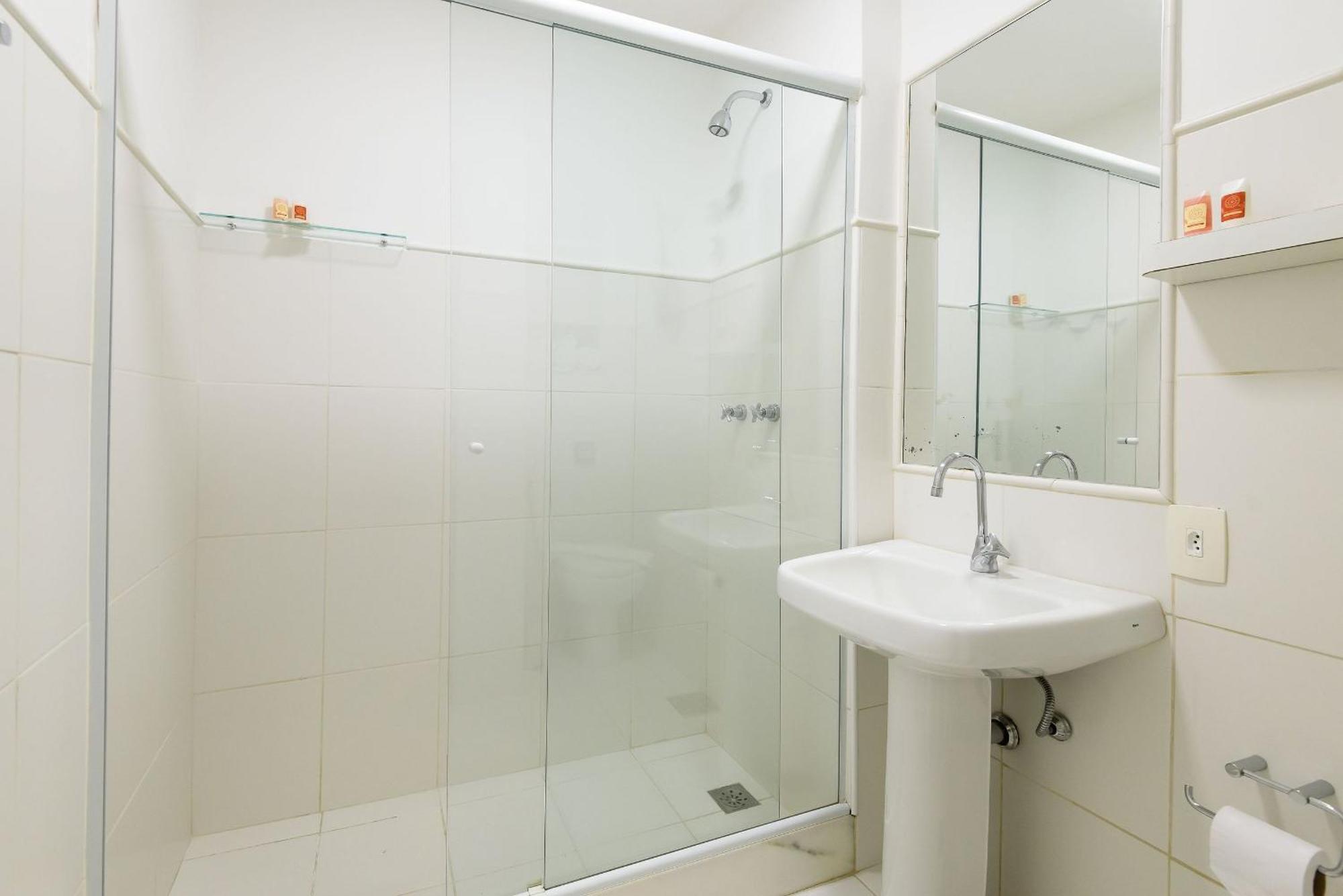 Apartamento Moderno A 300 M Da Praia Do Leblon Rio de Janeiro Luaran gambar